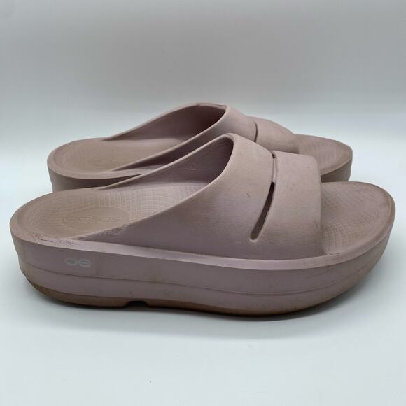 Oofos Women size 10 / 41 Pink Purple Platform Slides Comfort Orthopedic Recovery - Picture 1 of 7